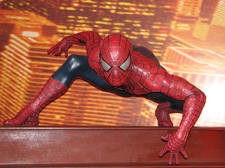Una scultura di Spider-Man 