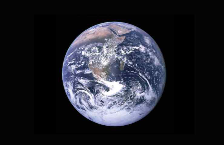 Foto della terra dallo spazio