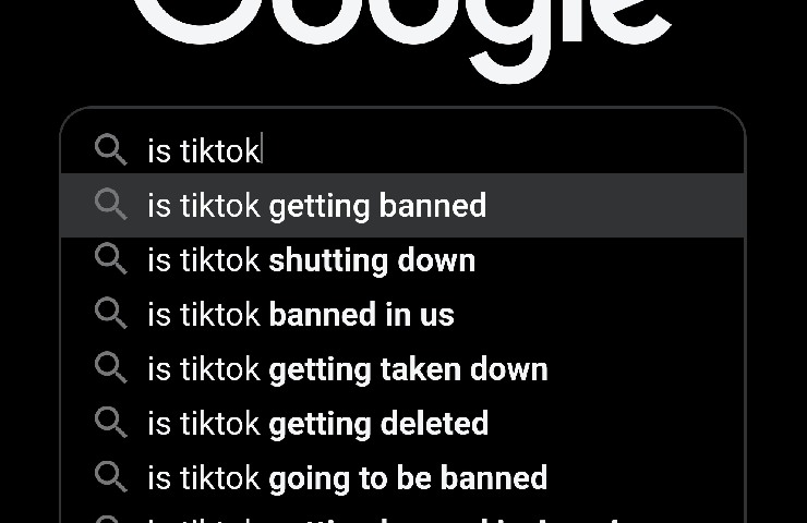 Ricerca Google in cui si chiede in modi diversi se TikTok sarà bannato